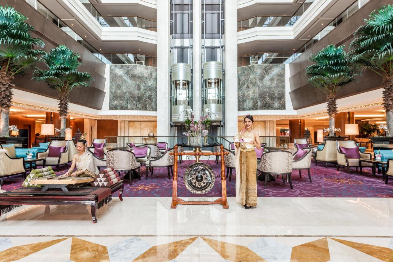 Dusit Thani Abu Dhabi Hotel Exterior photo